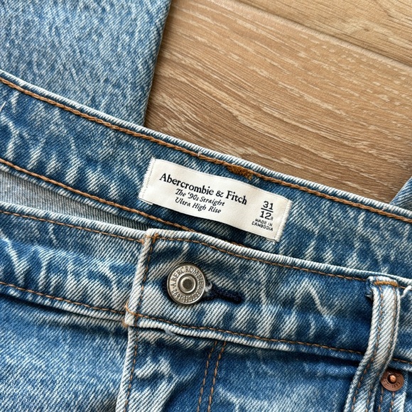 Abercrombie & Fitch 90s straight ultra high rise - Picture 2 of 2
